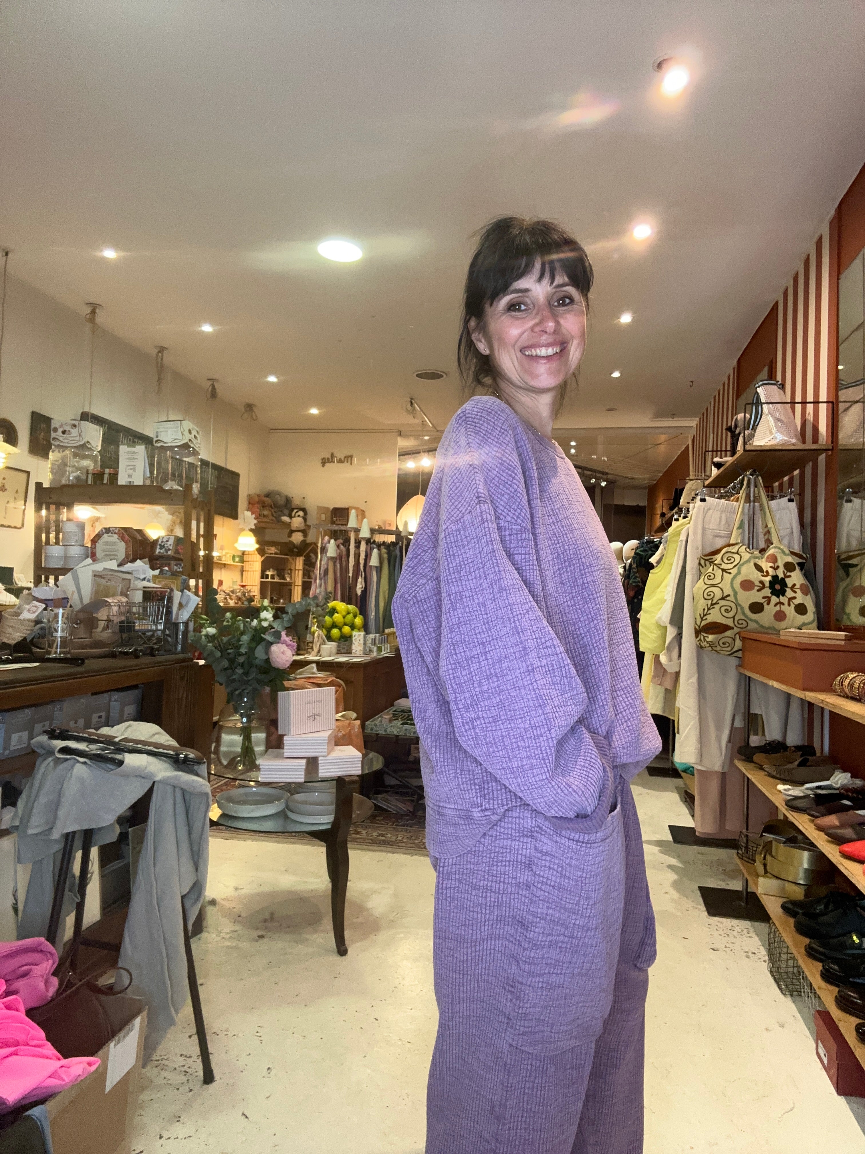 Sweatshirt Charly en coton gaufré lila stone washed