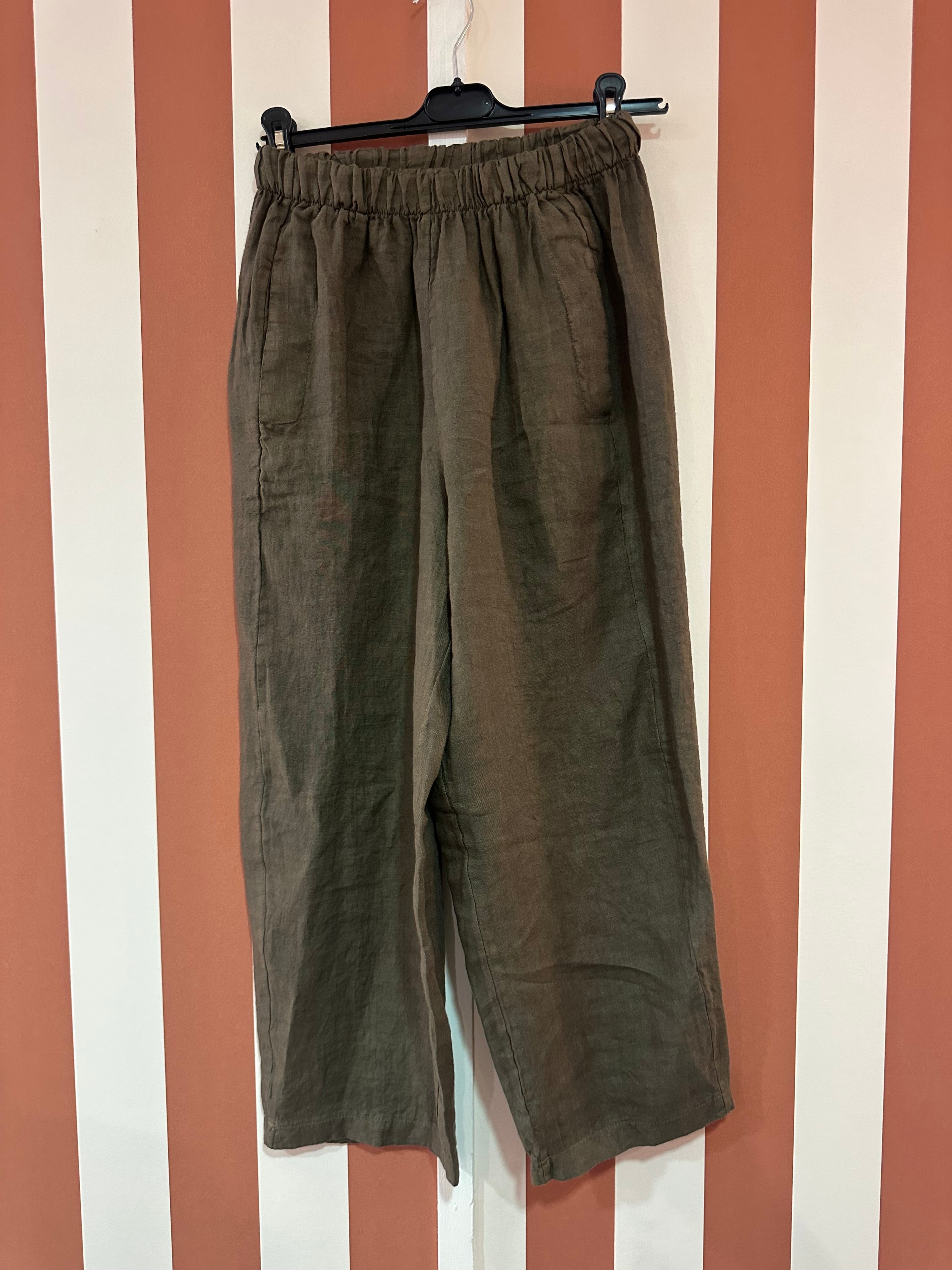 Pantalon Chiara en toile de lin kaki foncé