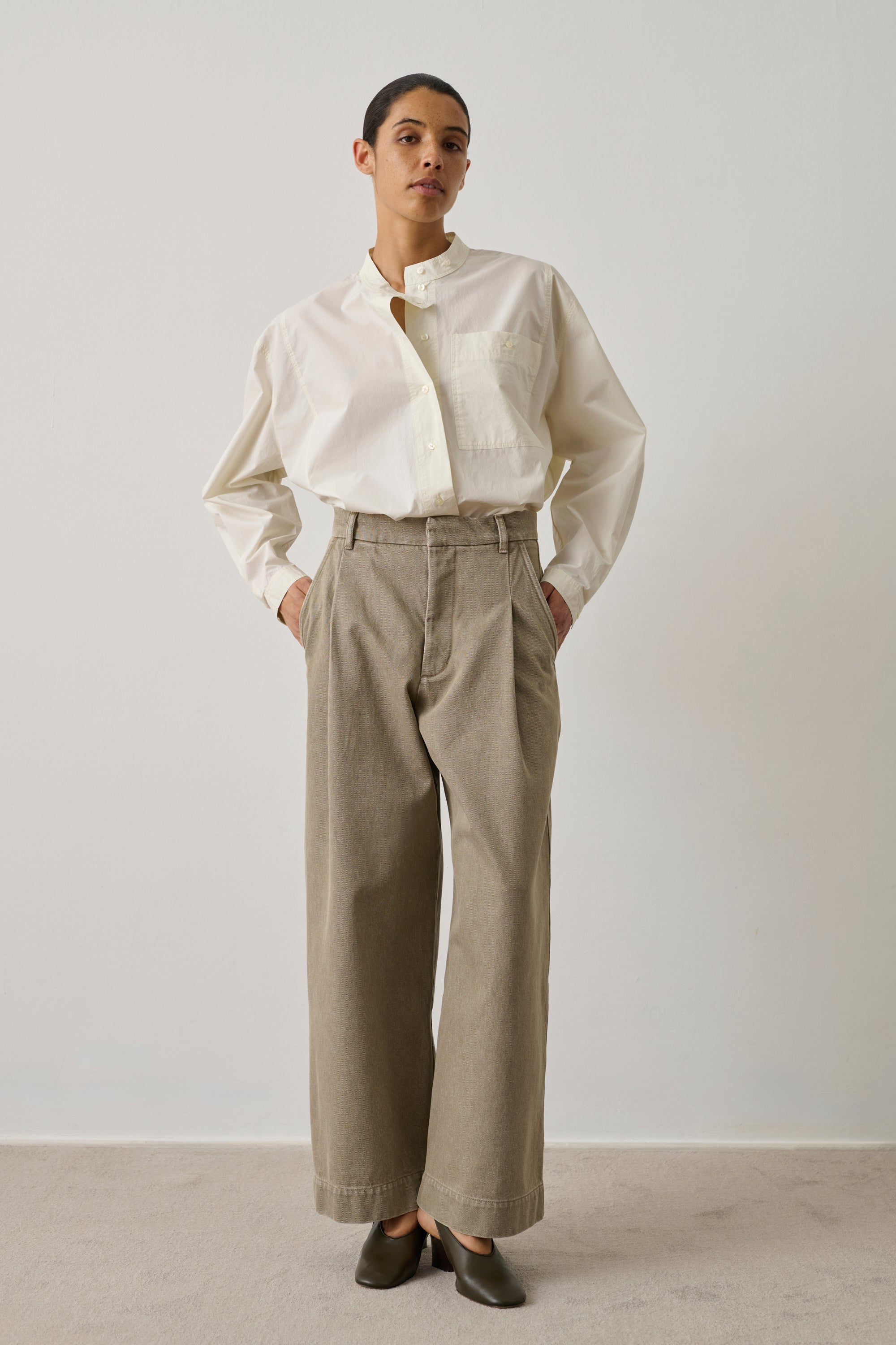 Pantalon devy Sœur coupe à pince en coton toile denim