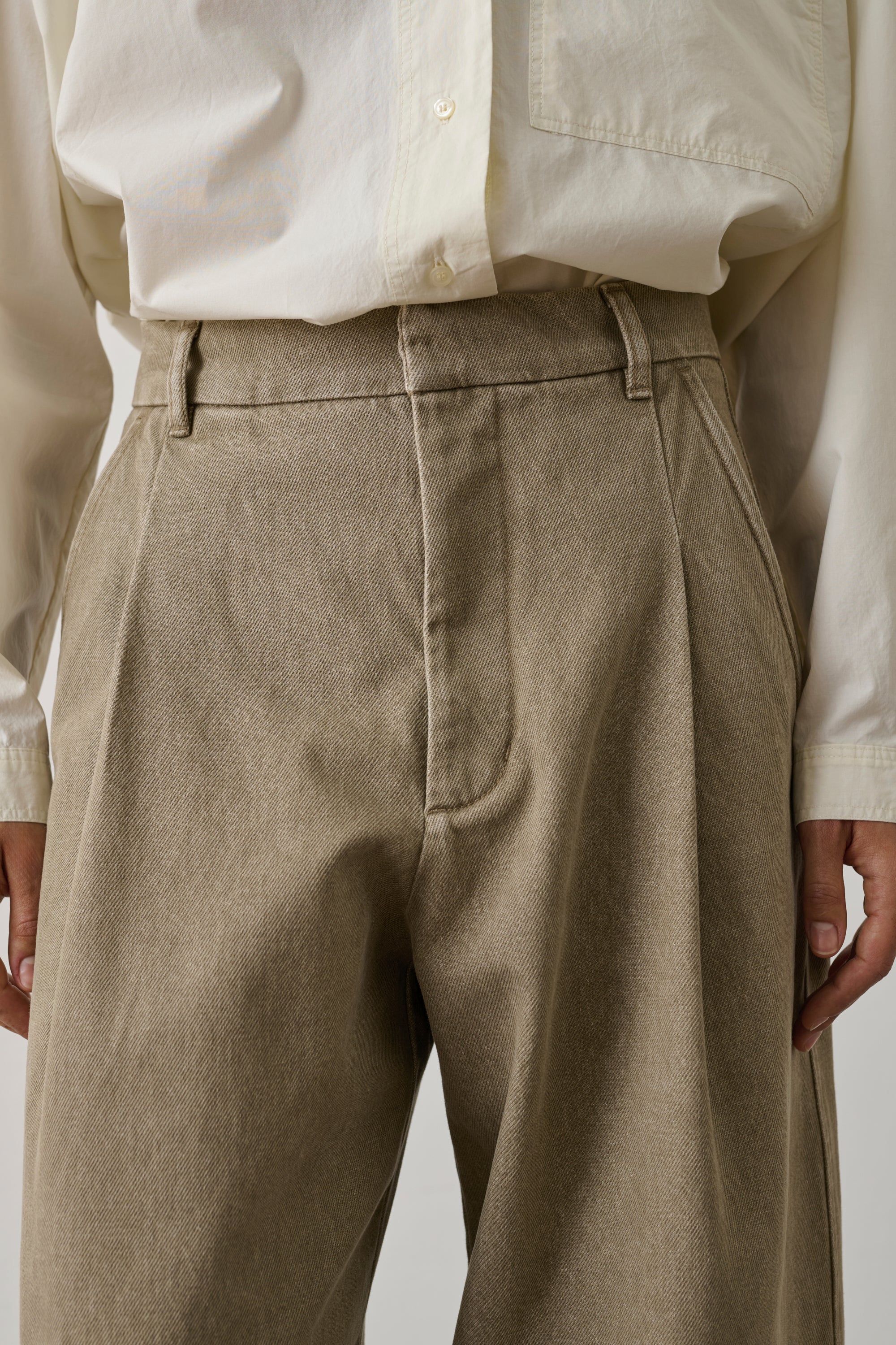 Pantalon devy Sœur coupe à pince en coton toile denim