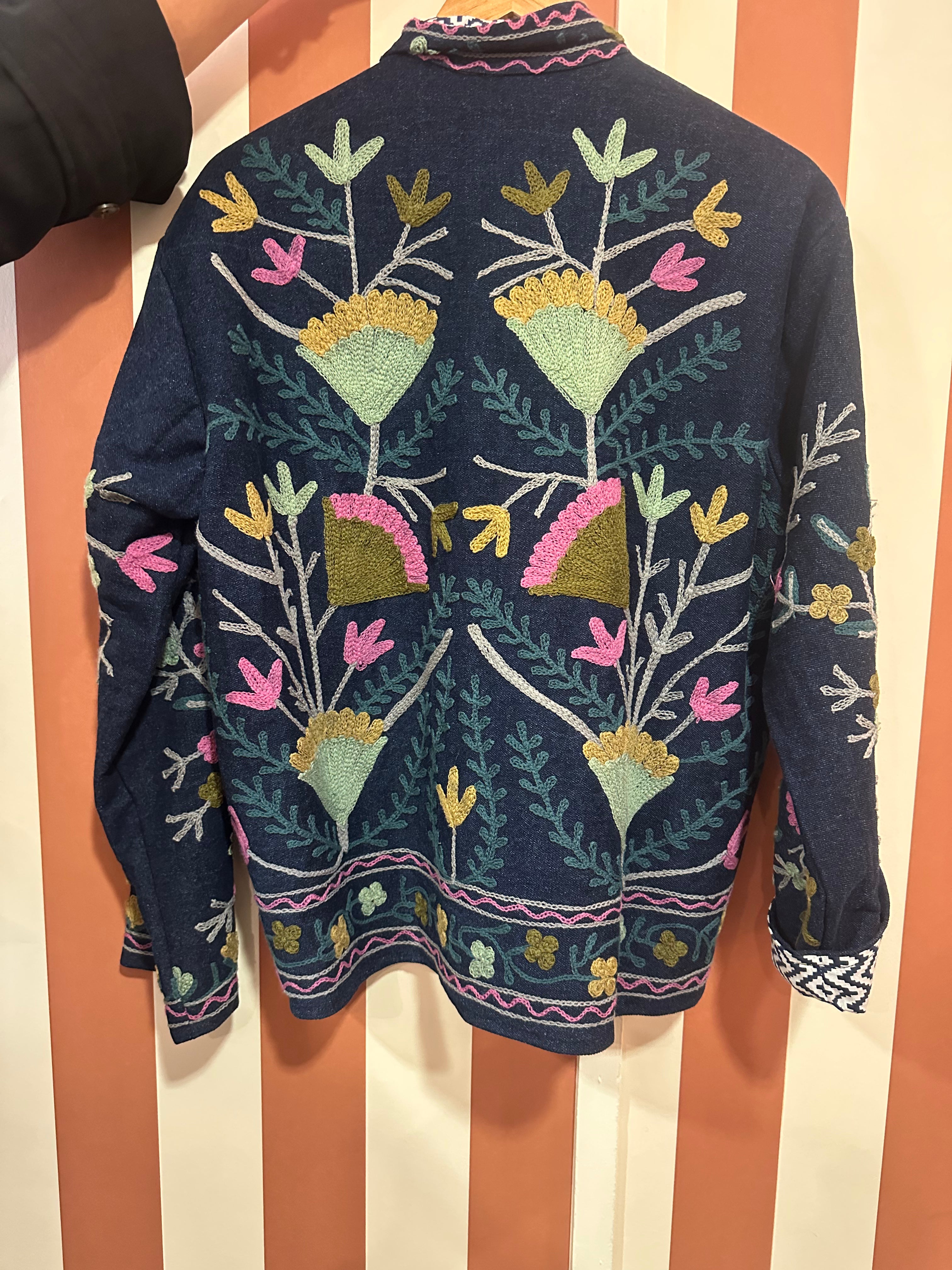 Veste denim brodée main