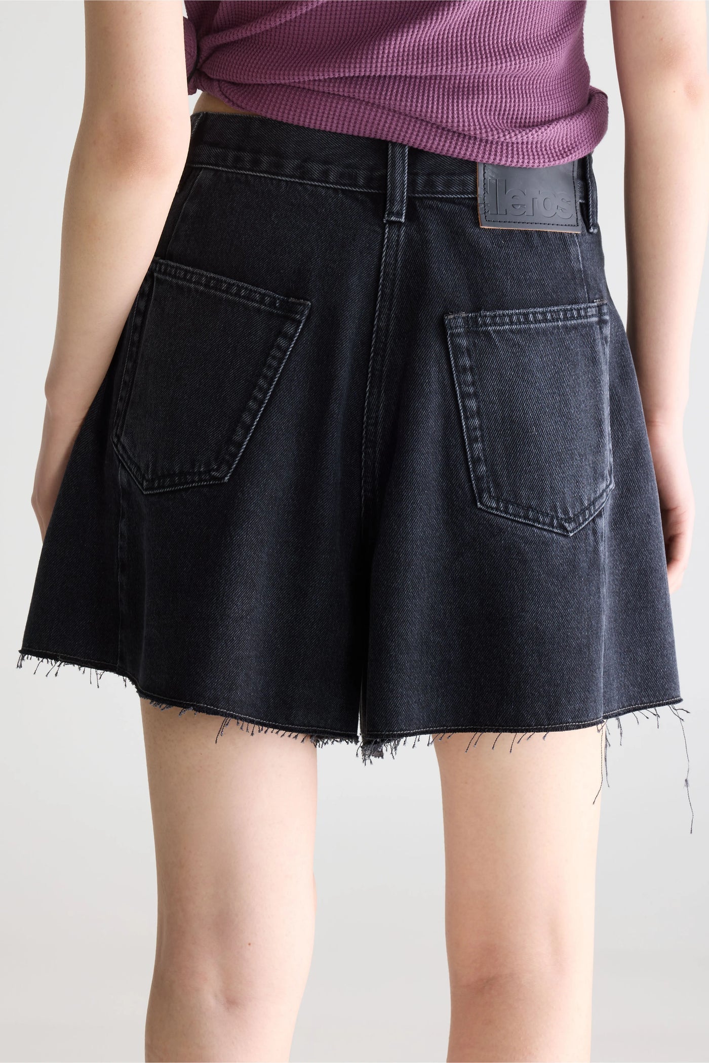 Short large noir en denim Bellerose
