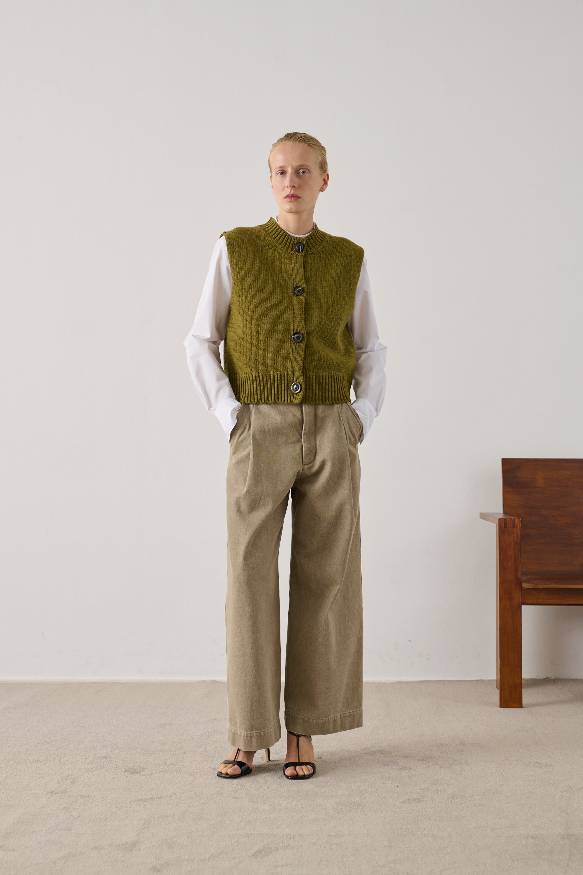 Cardigan Ivana sans manche en laine Sœur