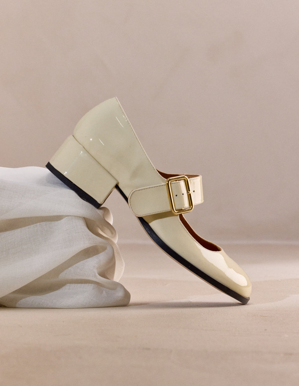 Chaussures Escarpins Amari en cuir vernis Ivoire