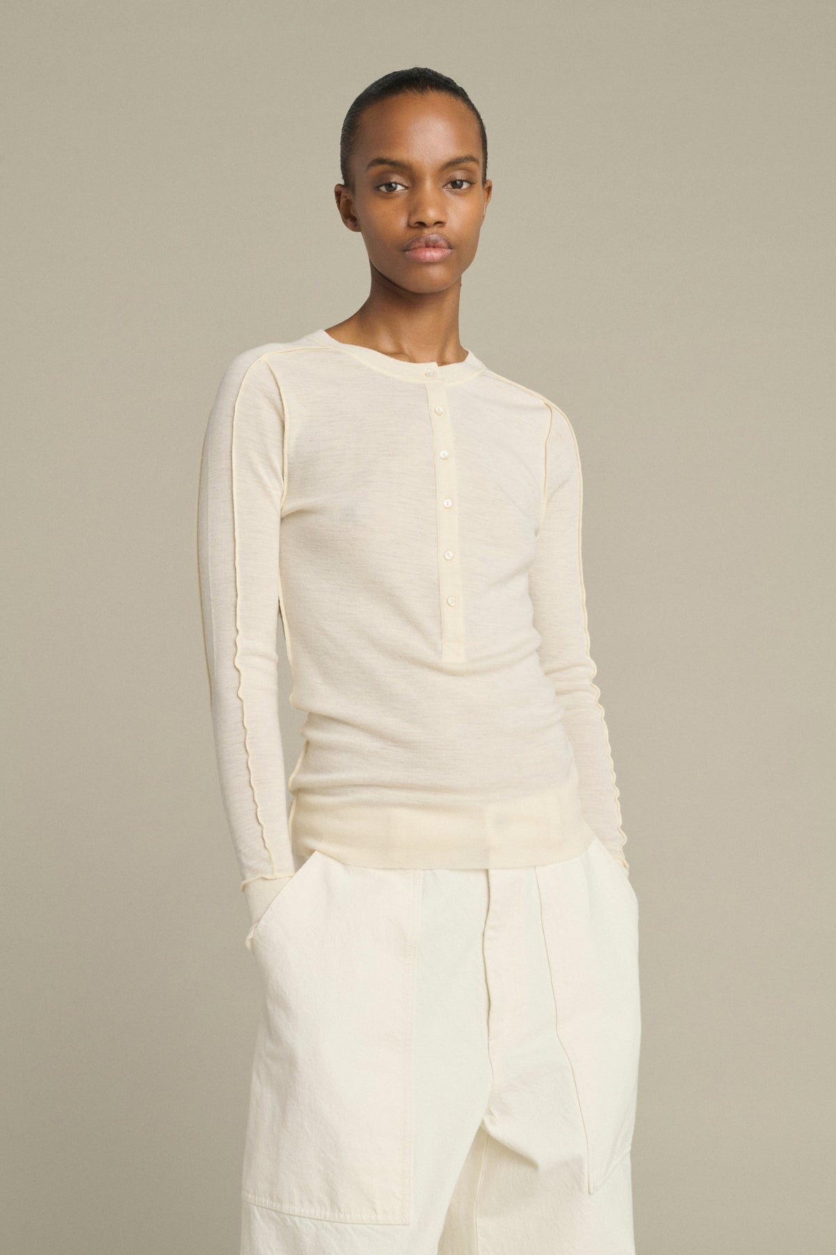 Teeshirt Henley en laine flammée avec coutures apparentes modèle Laos Sœur