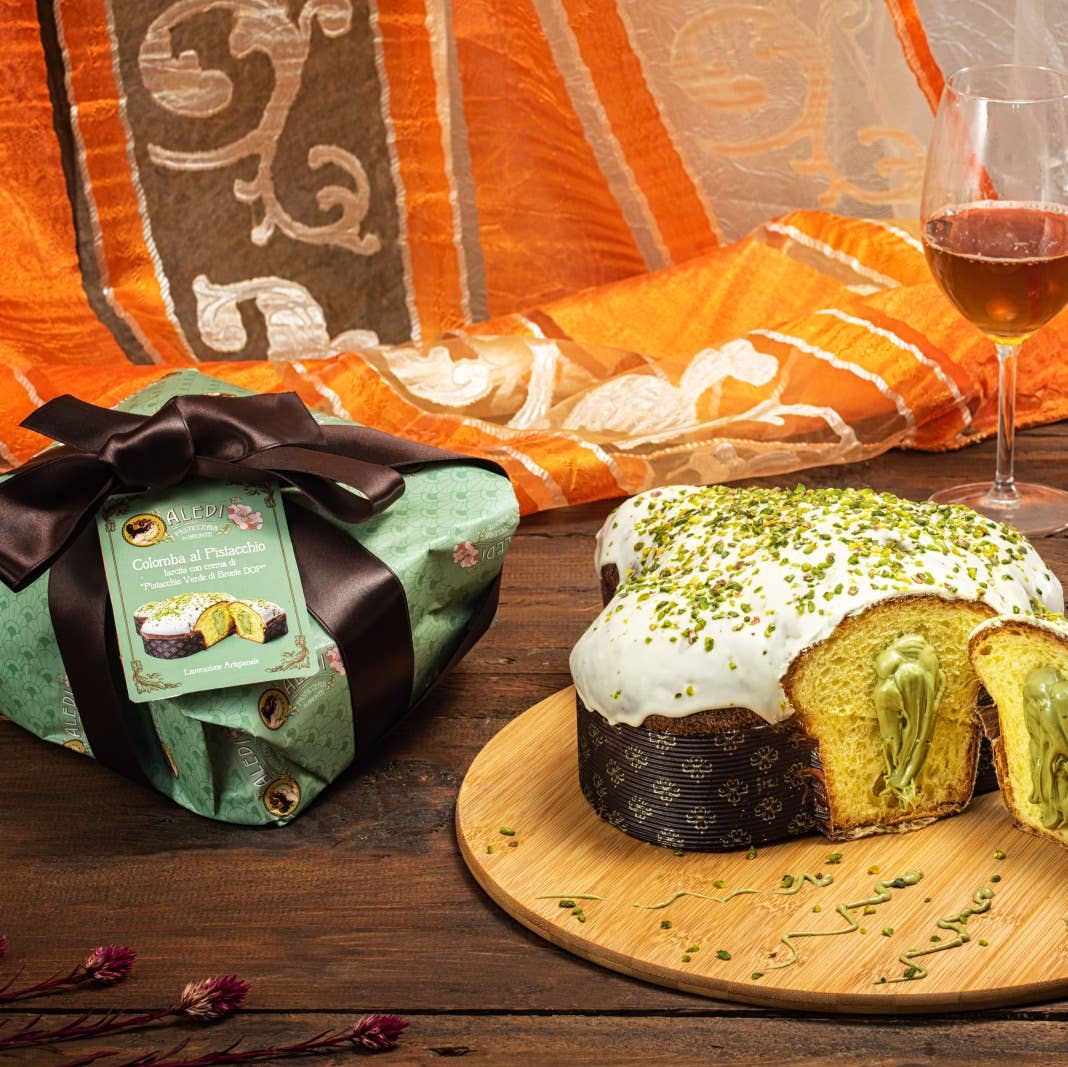 Dessert traditionnel italien : Colombe de Pâques à la crème de pistache sicilienne 900g