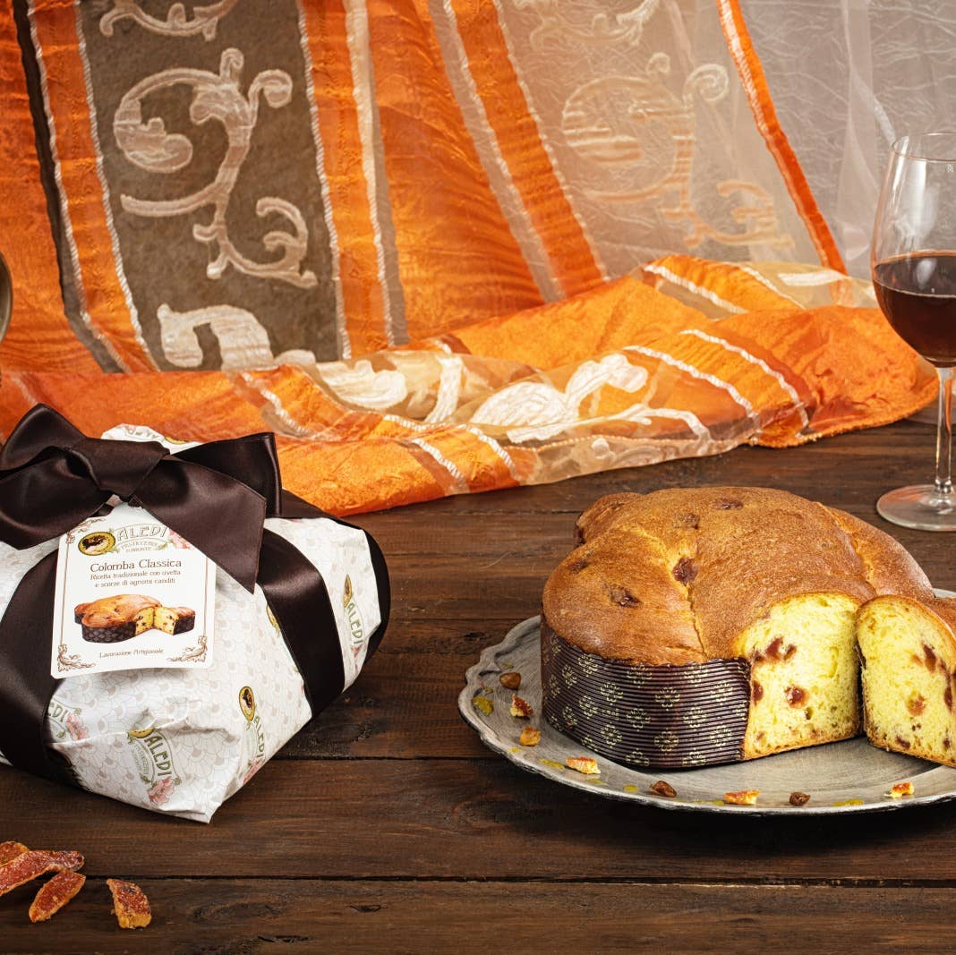 Dessert traditionnel italien : Colombe de Pâques classique 1kg