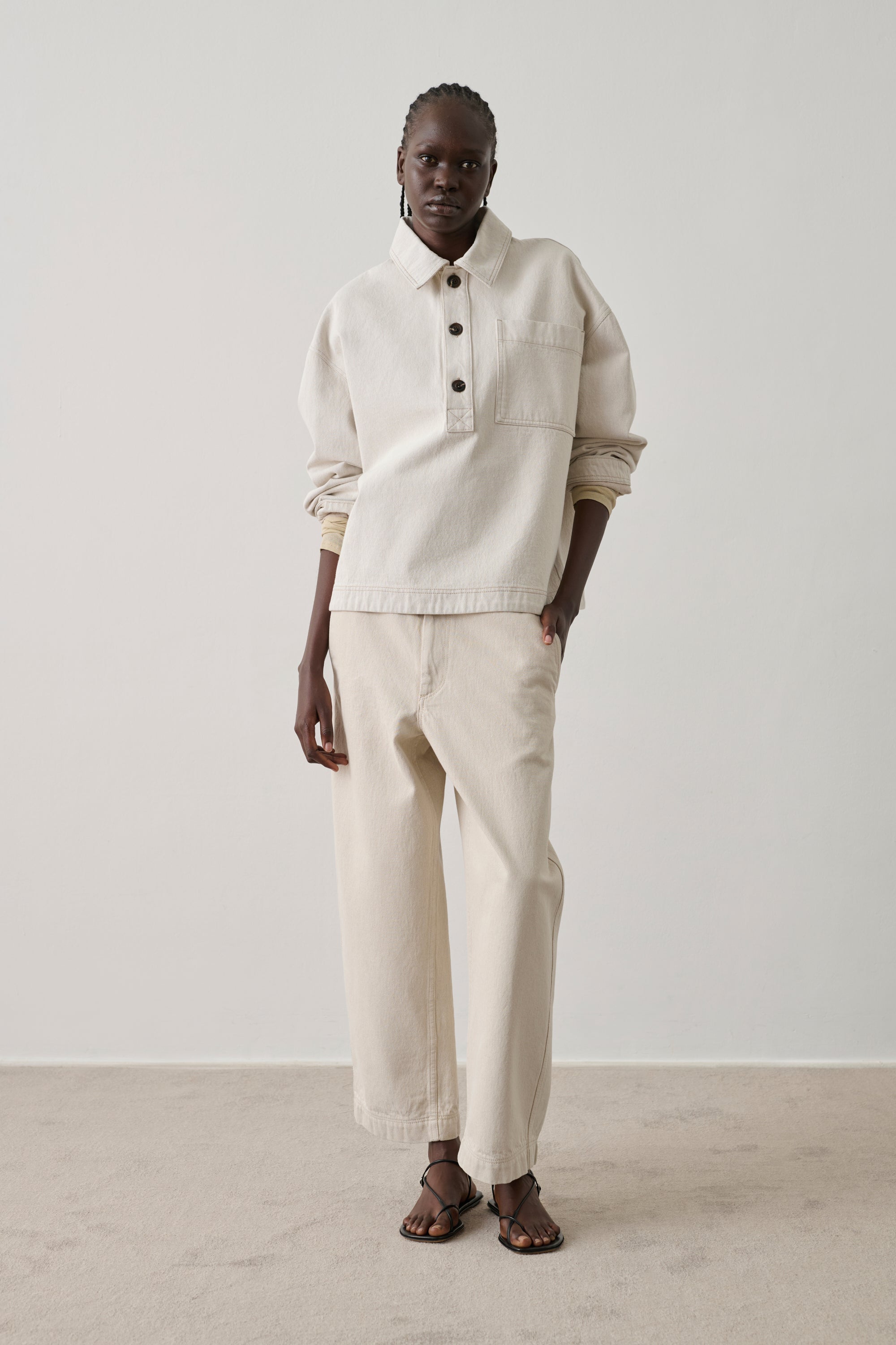 Pantalon Clovis Sœur coupe large et incurvé en denim