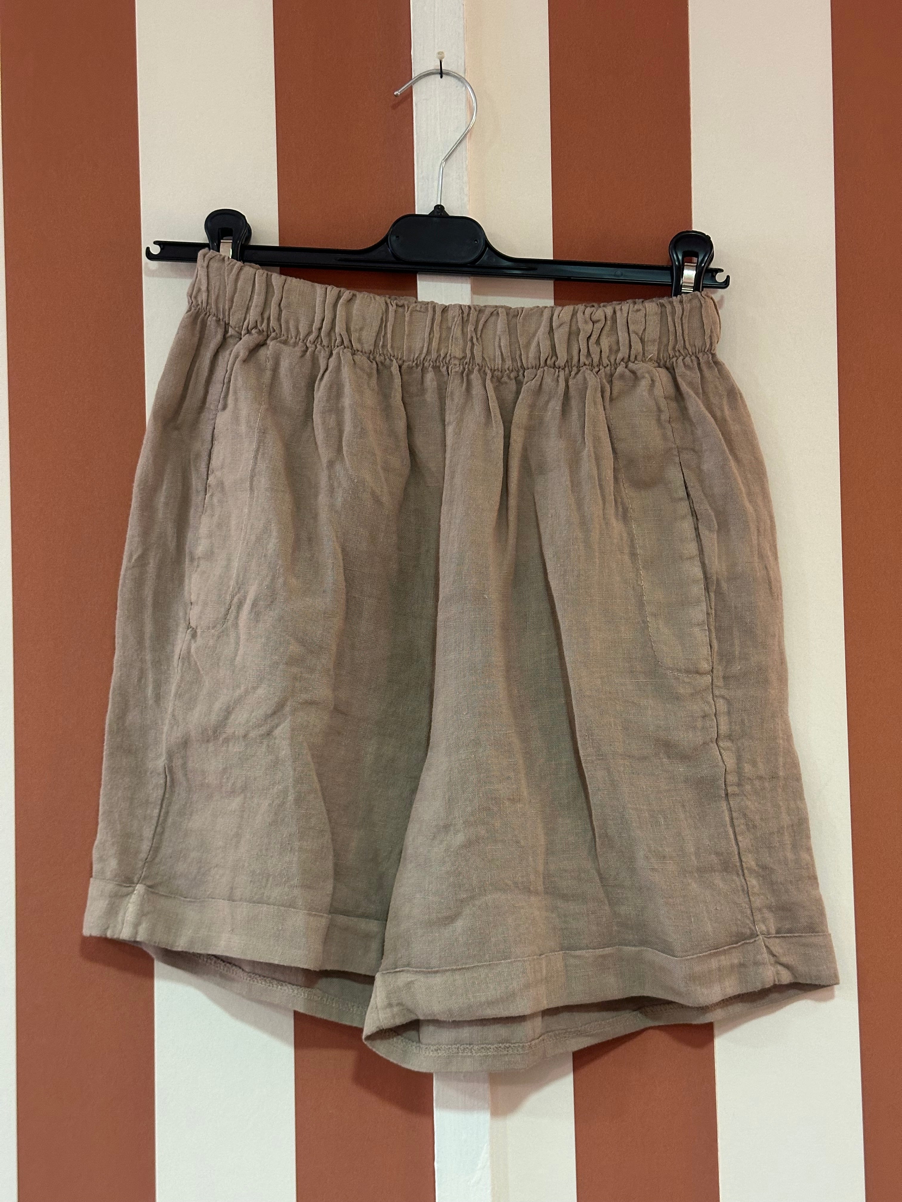 Bermudas Chiara en toile de lin beige sable