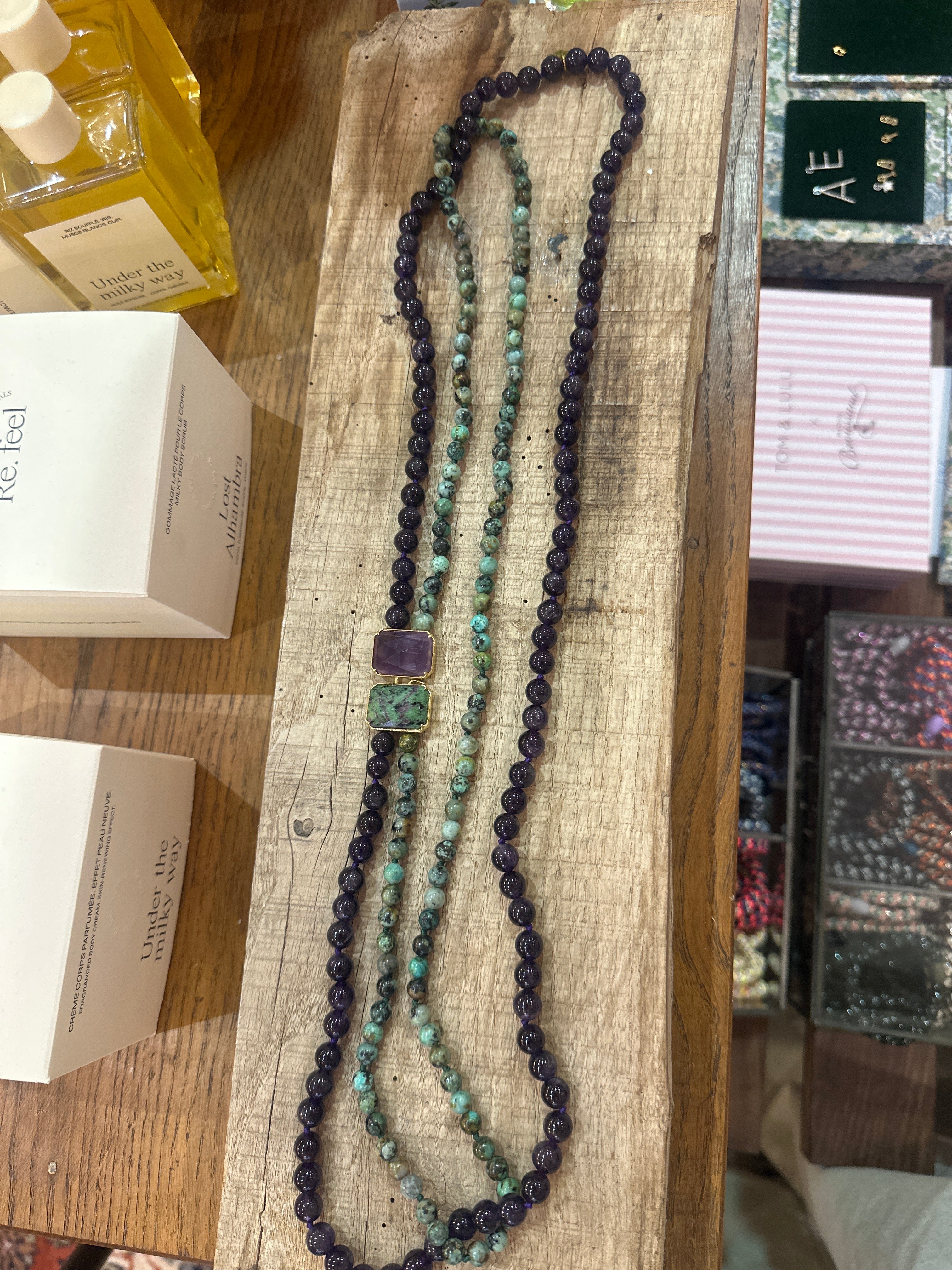 Collier double rang turquoise africaine et améthyste