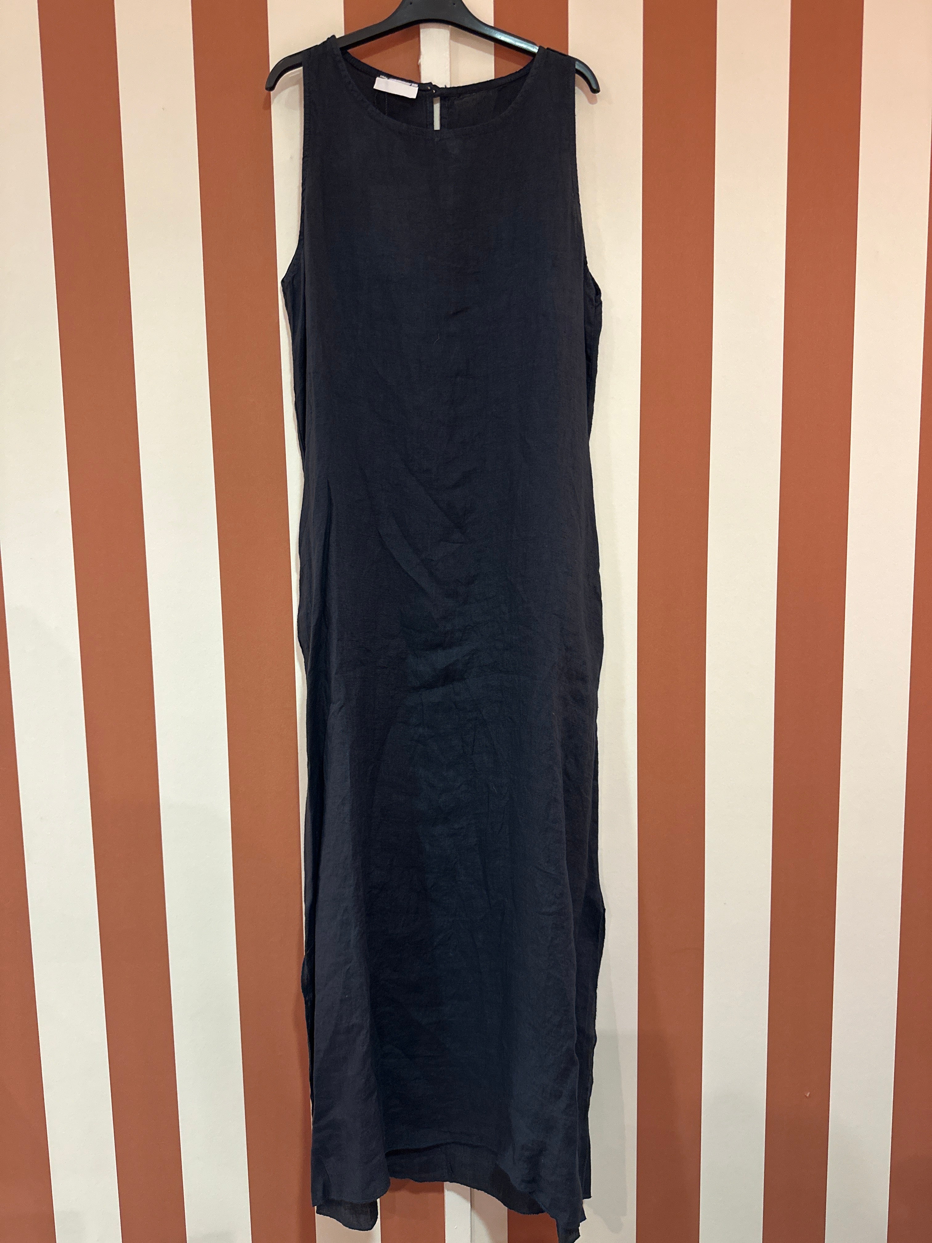 Robe Ysée en lin noir