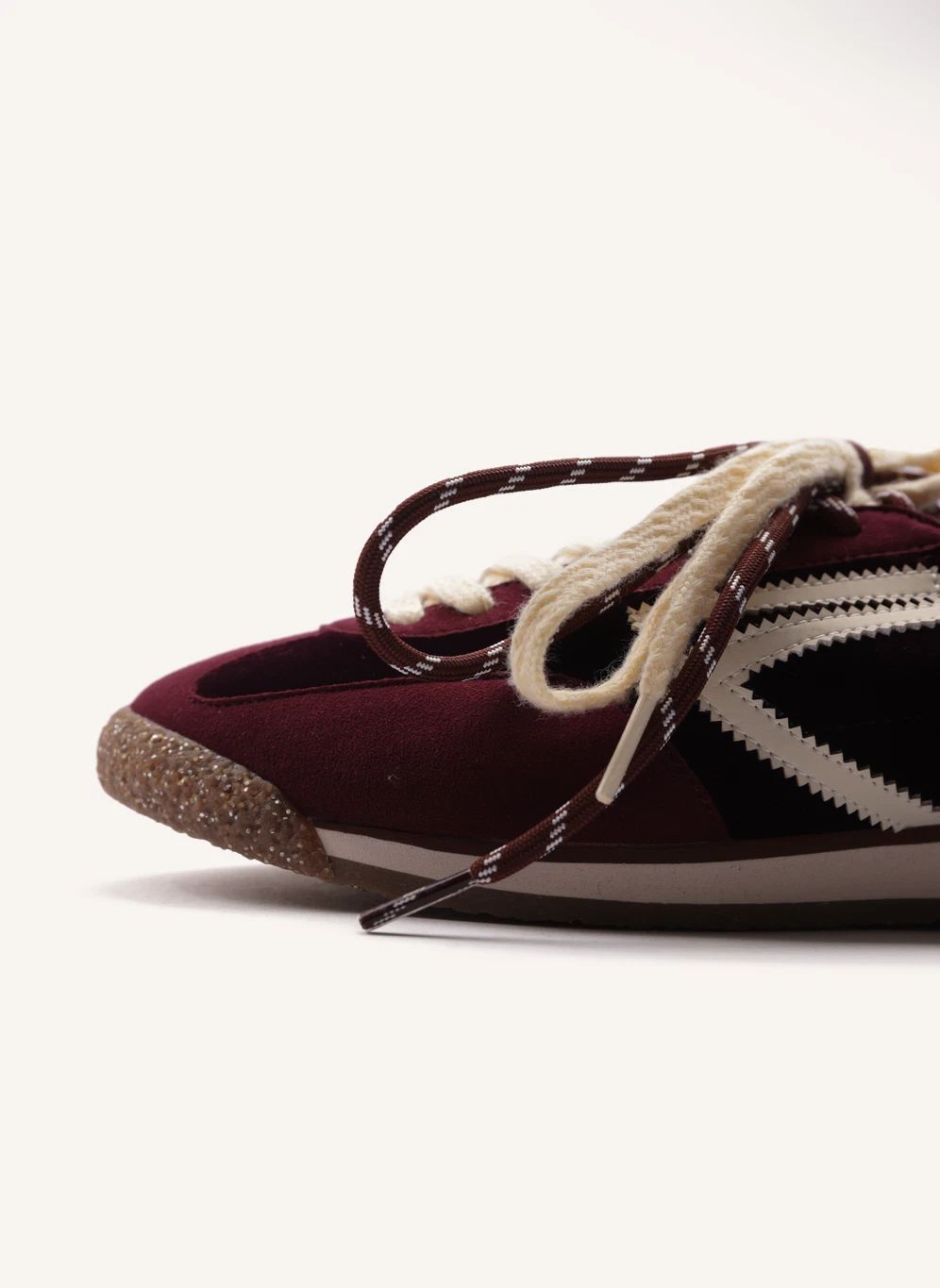 Baskets Vegan Puraai velours bordeaux