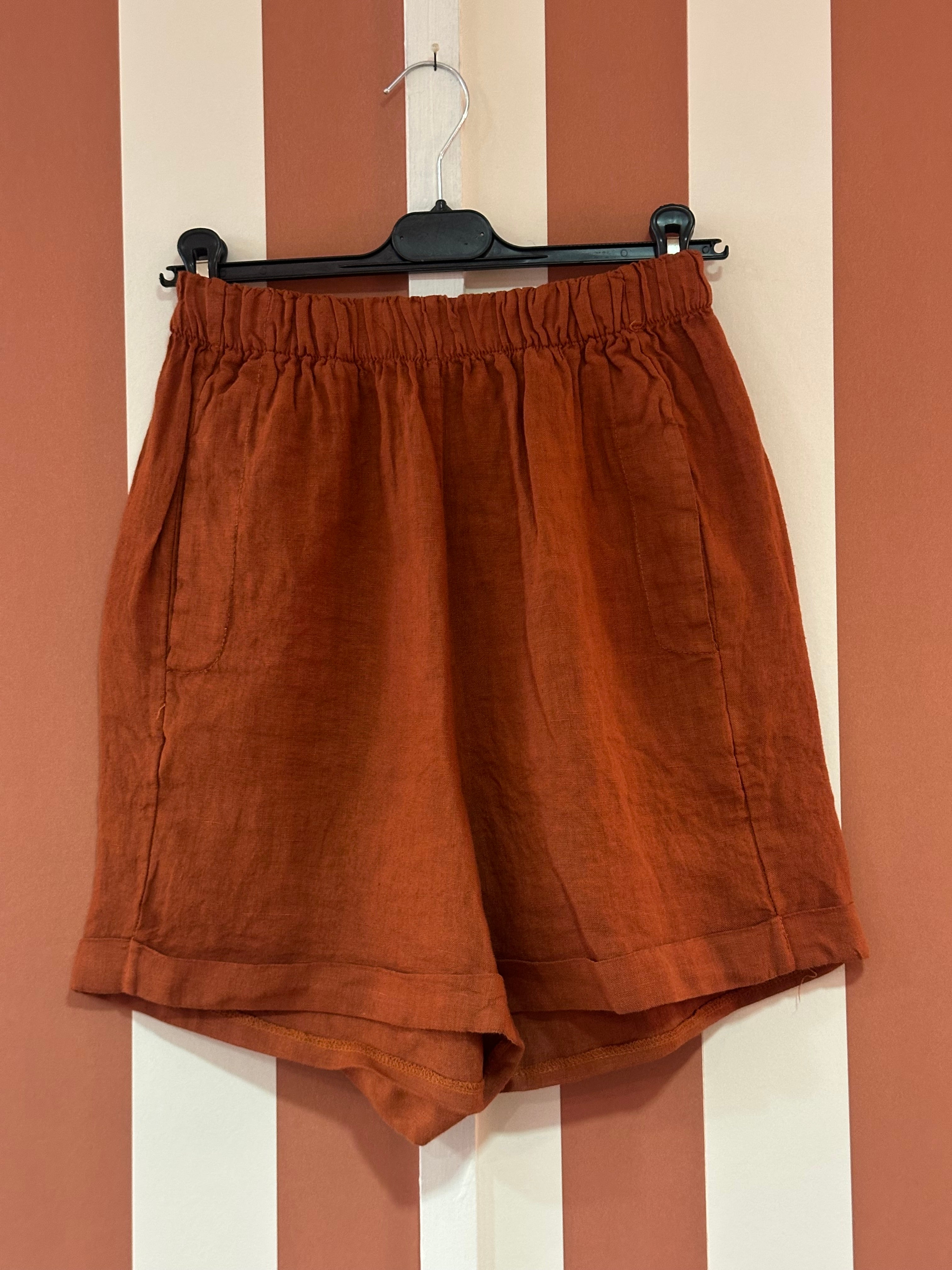 Bermudas Chiara en toile de lin terracotta