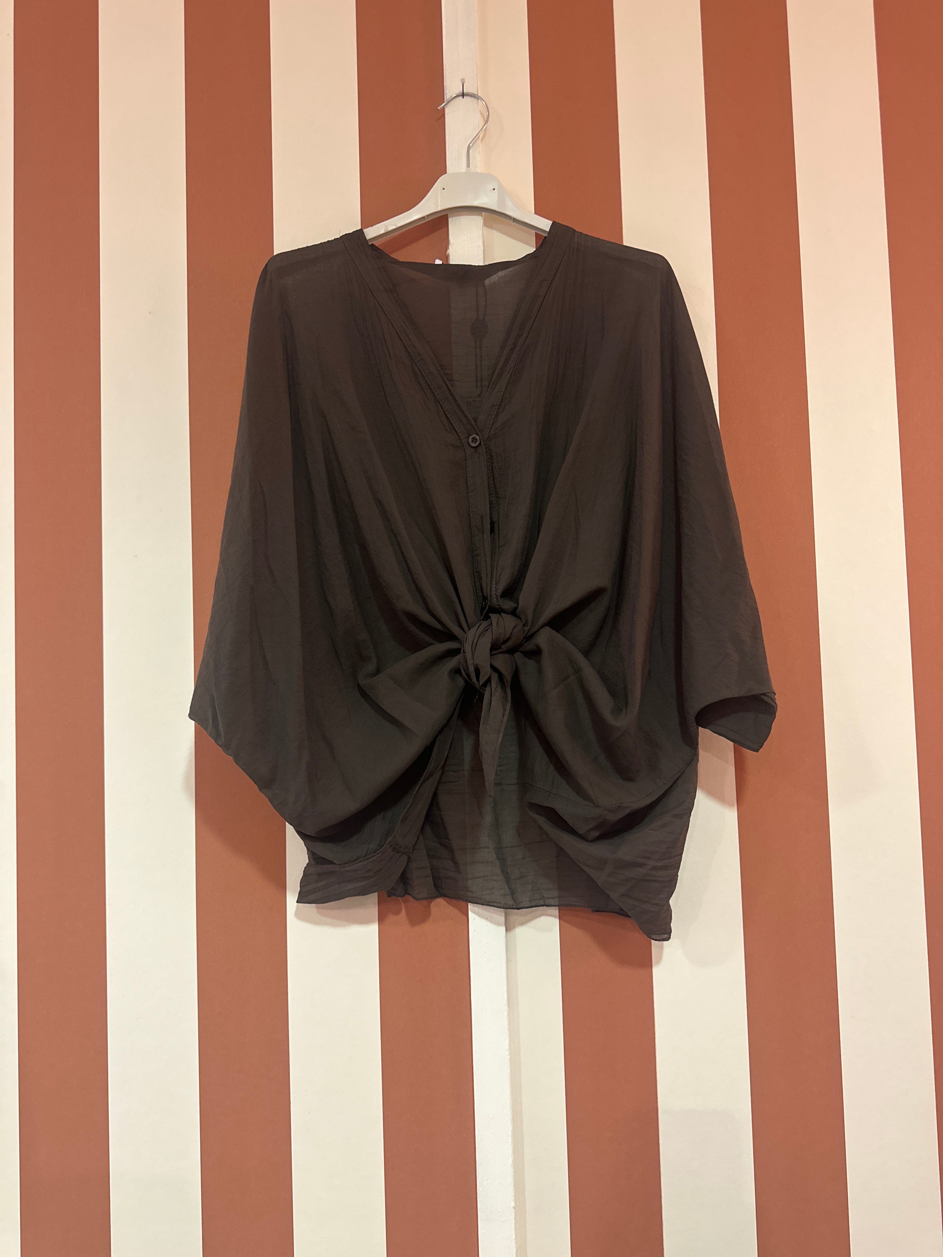 Chemise lize crop nouée en voile de coton chocolat