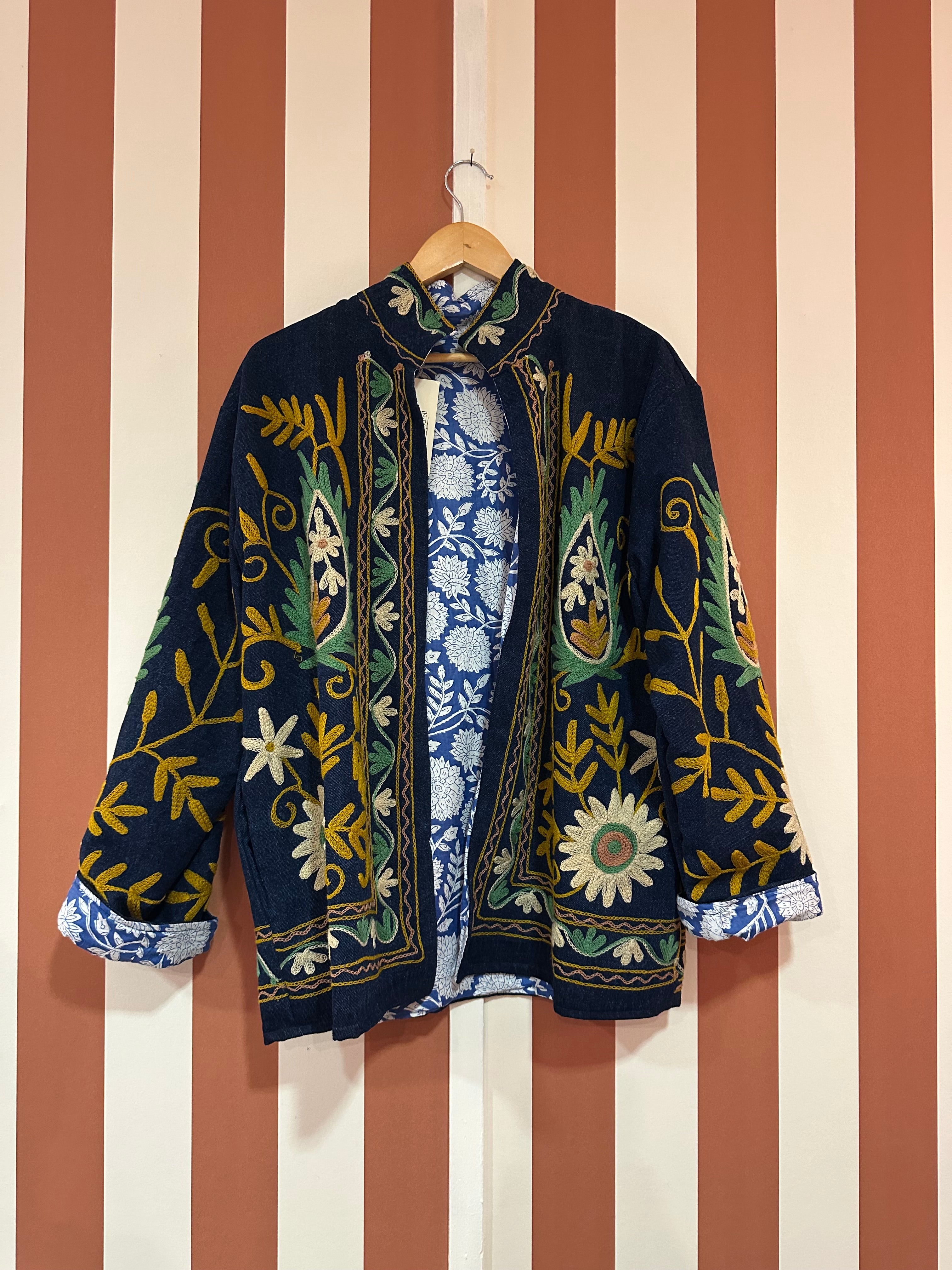 Veste denim brodée main