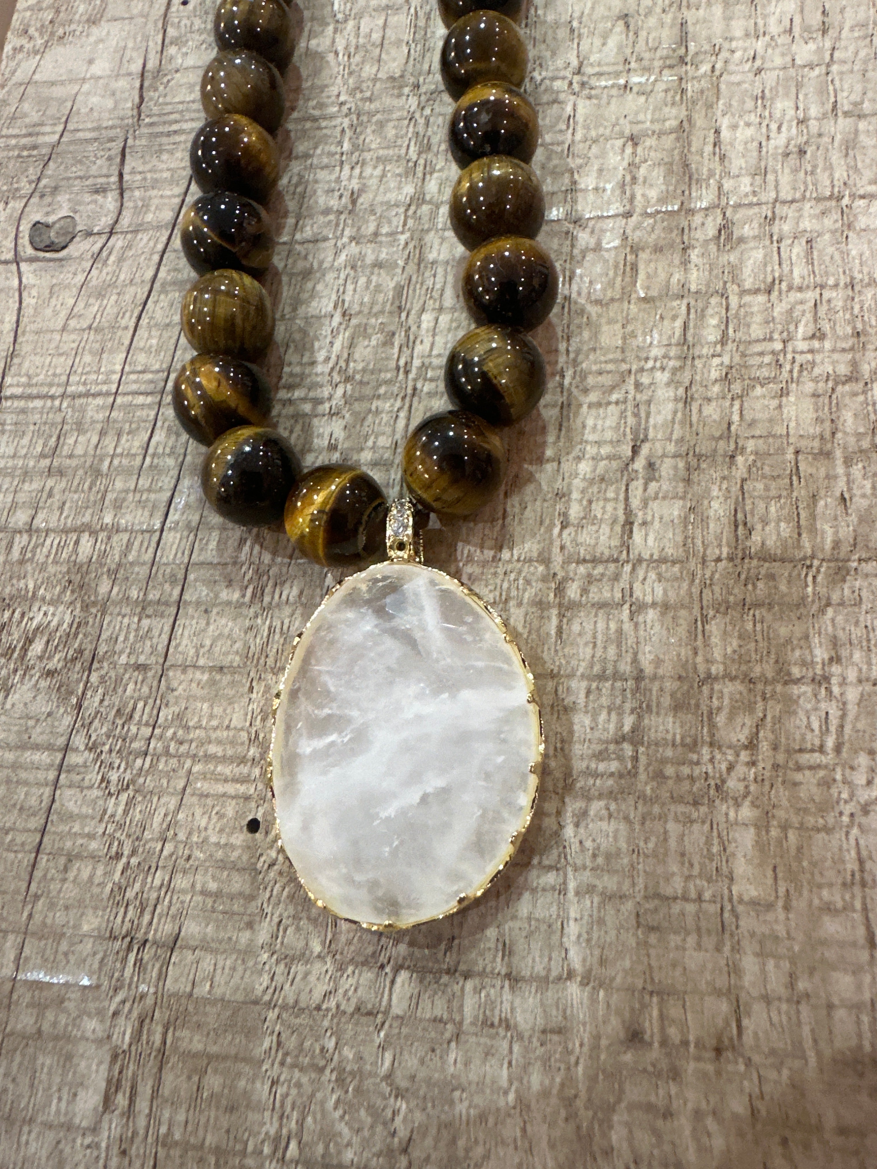 Collier Alix œil de tigre et cristal de roche