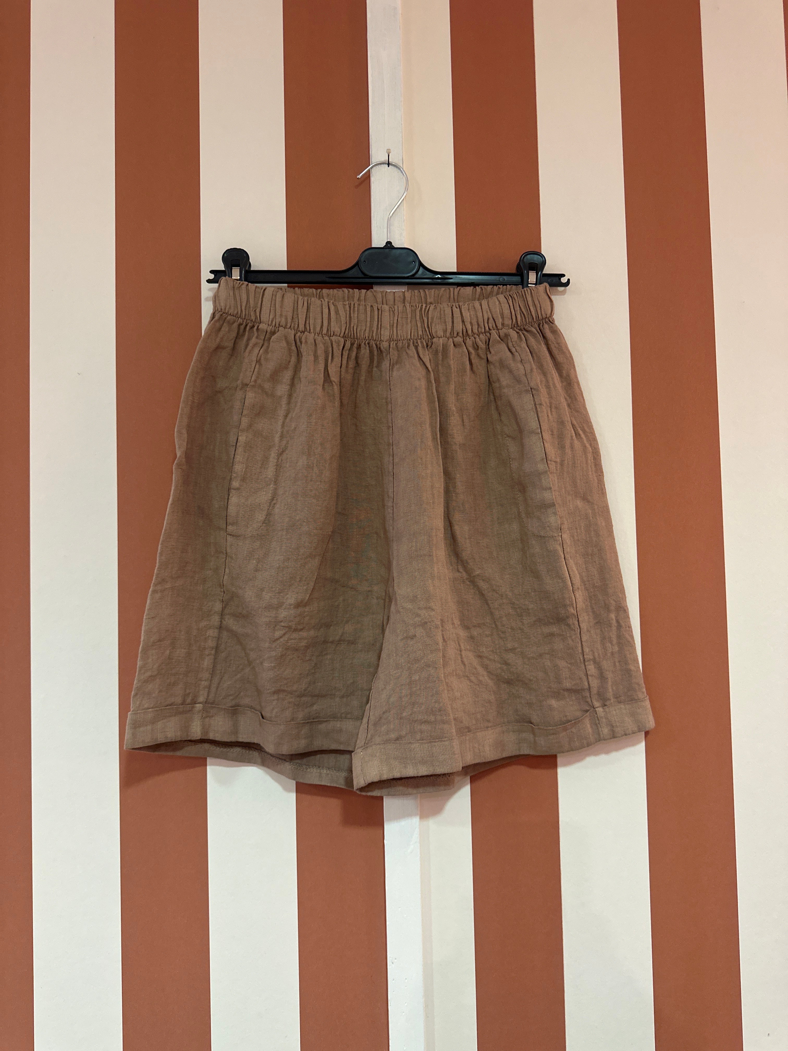 Bermudas Chiara en toile de lin Cannelle