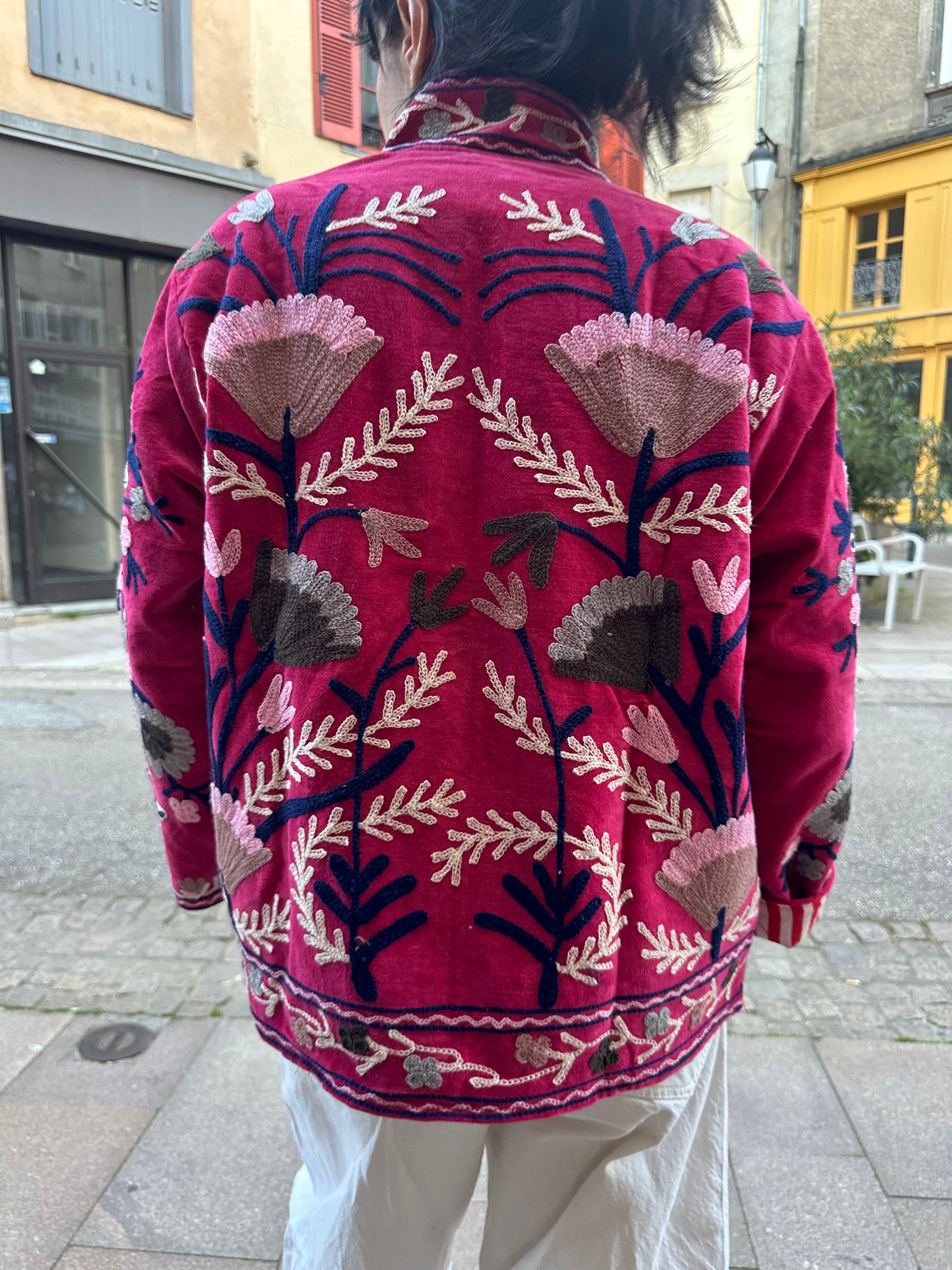 Veste velours brodée main