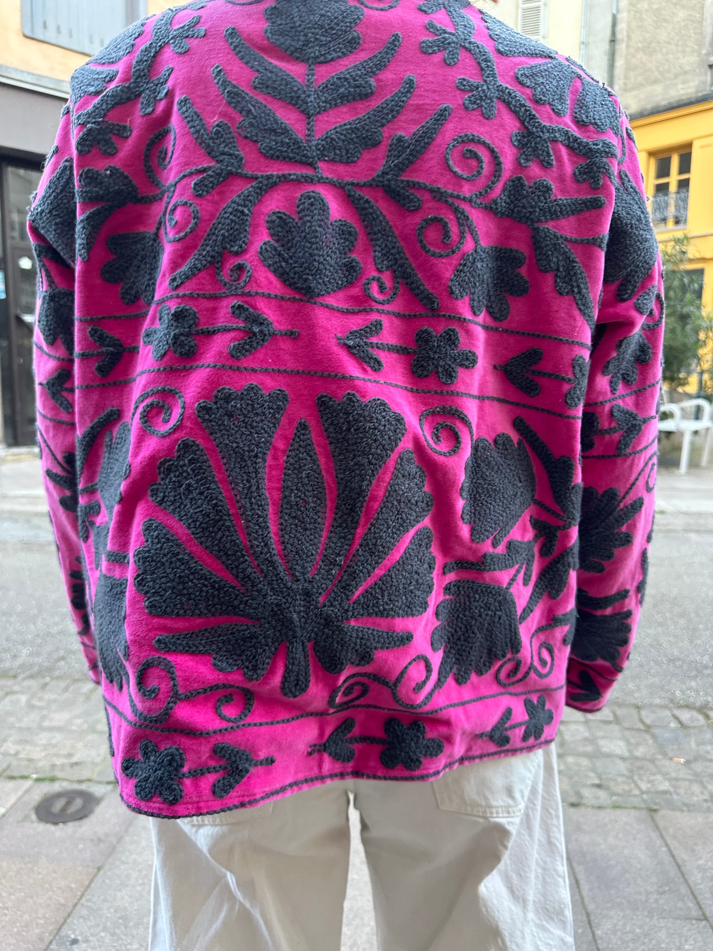 Veste velours brodée main