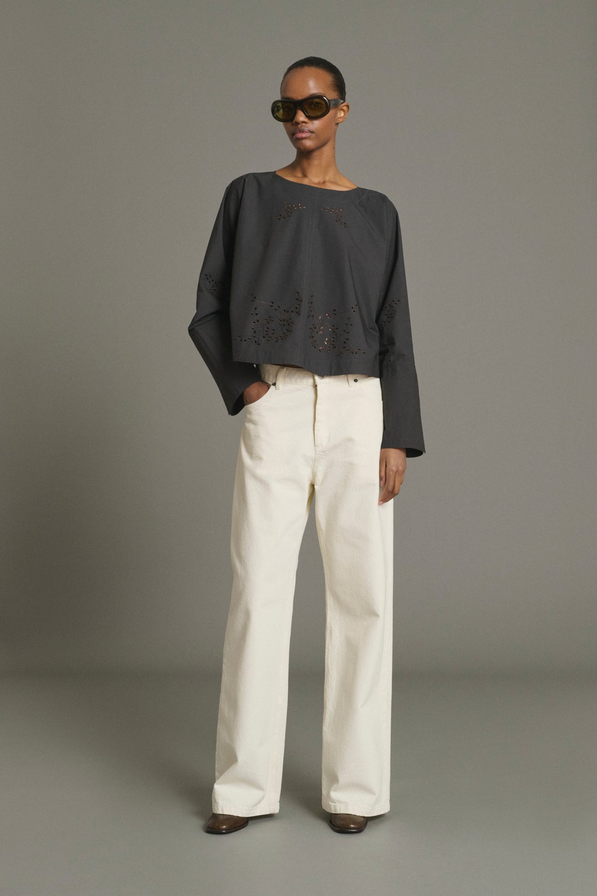 Blouse évasée en broderie anglaise Hansel