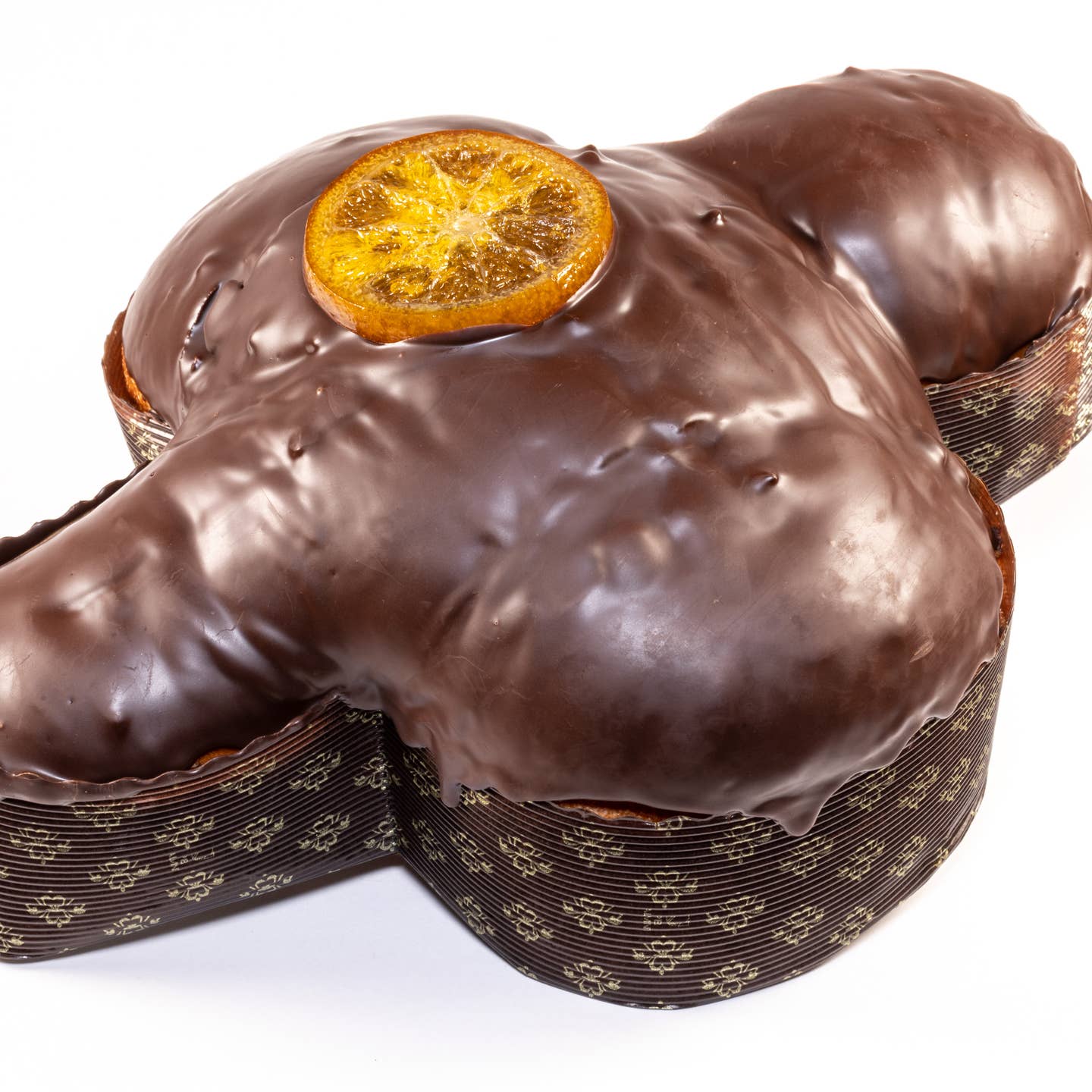 Dessert traditionnel italien : Colombe de Pâques à l’orange sanguine et chocolat noir