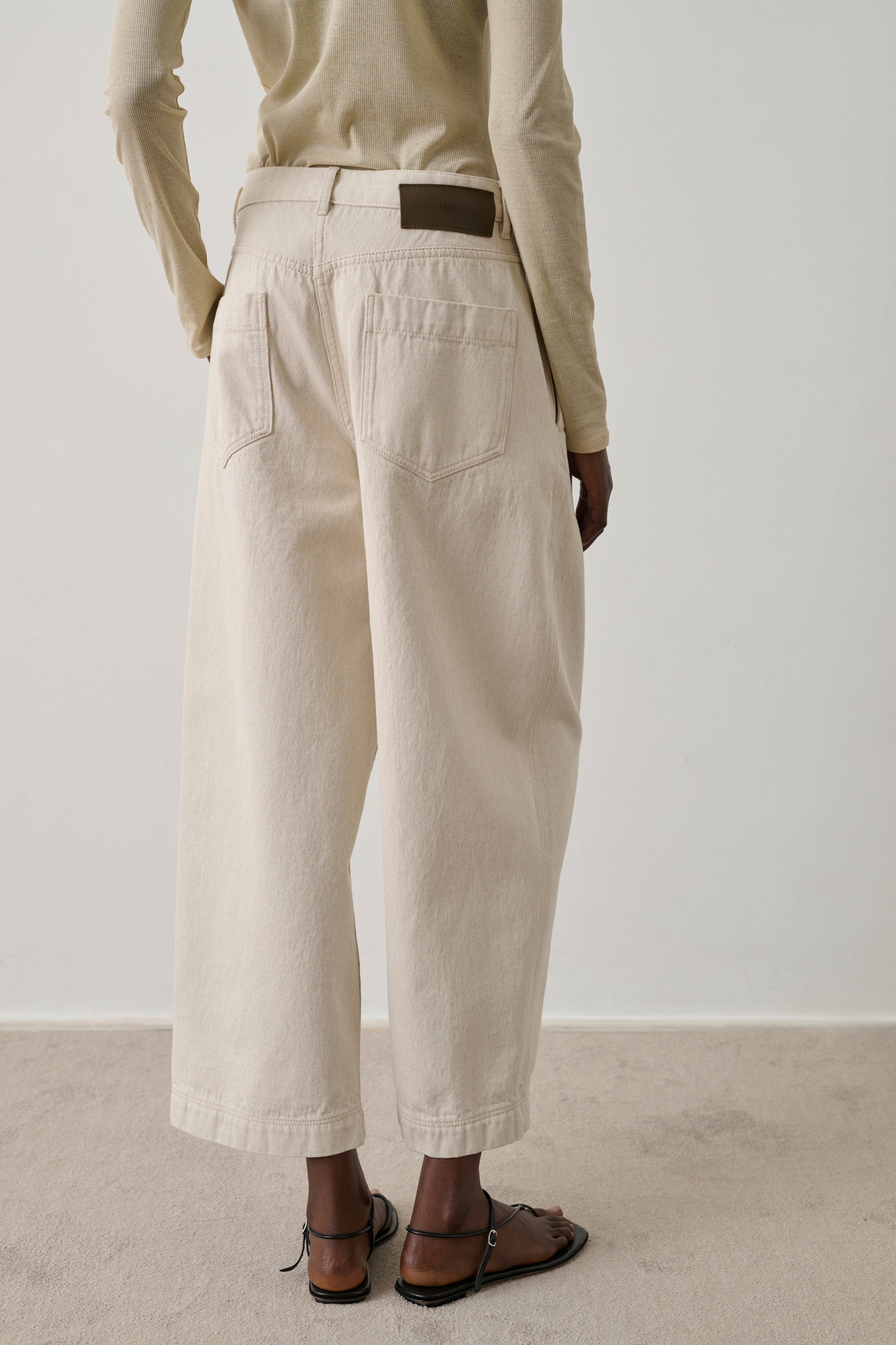 Pantalon Clovis Sœur coupe large et incurvé en denim